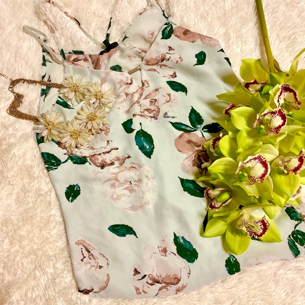 🔥free w/ purchase - Dynamite floral/mint camisole